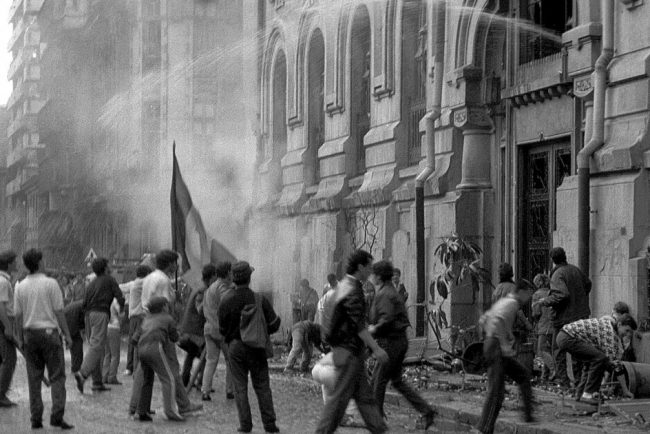 Ion Iliescu si Petre Roman urmariti in dosarul Mineriadei