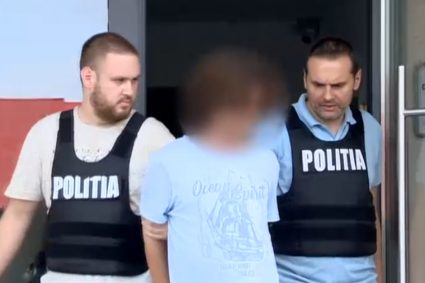 Profesorul de genii trimis in judecata pentru violarea unui minor
