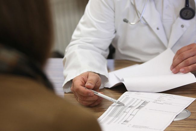 Schema penala orchestrata de opt medici si asistente din Dolj Cati bani nemunciti au obtinut in doar 10 luni