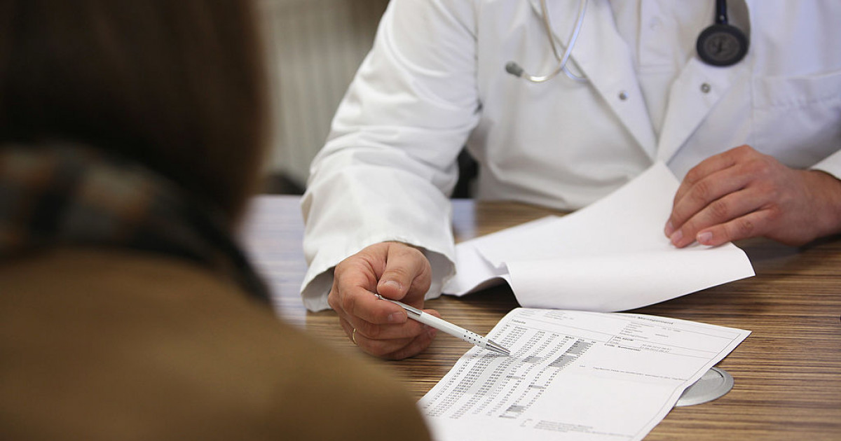 Schema penala orchestrata de opt medici si asistente din Dolj Cati bani nemunciti au obtinut in doar 10 luni