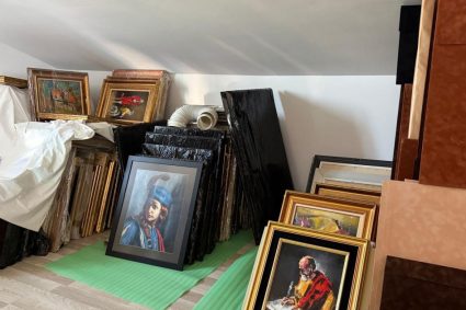 Ceasuri genti de lux si peste 2000 de tablouri descoperite in dosarul DNA al generalului Zisu