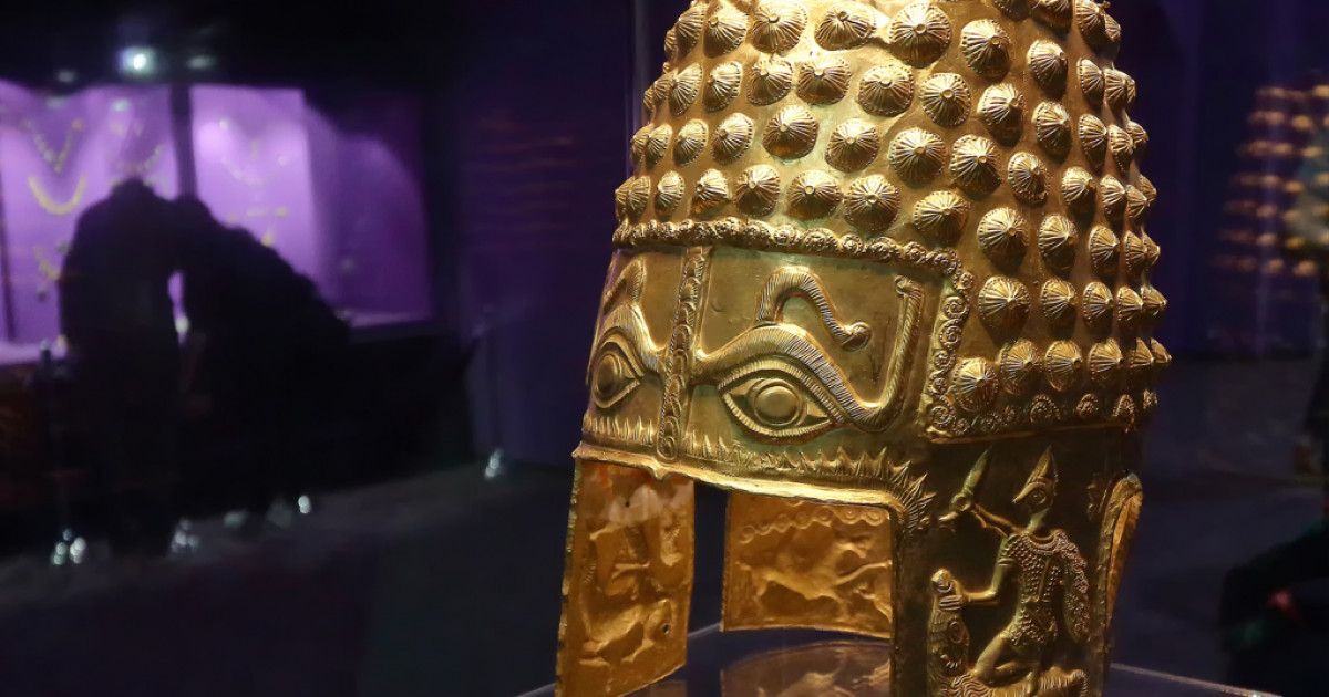 Procurorii ridica documente de la Directia pentru Cultura in cazul tezaurului dacic furat