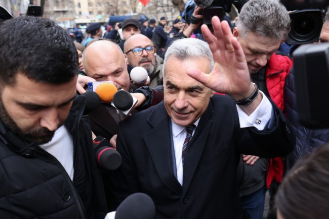 Calin Georgescu afla azi daca scapa de controlul judiciar