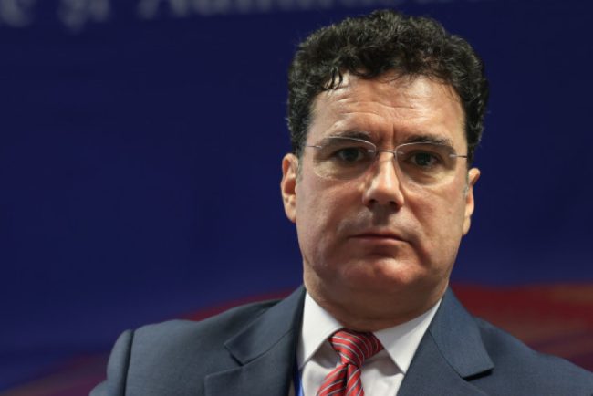 Remus Pricopie ia facut plangere penala lui George Simion Acuzatiile aduse de rectorul SNSPA