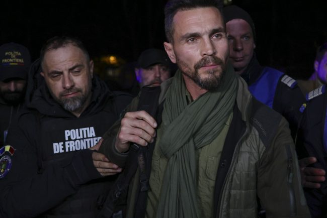 Un locotenent al lui Calin Georgescu judecat pentru simboluri legionare