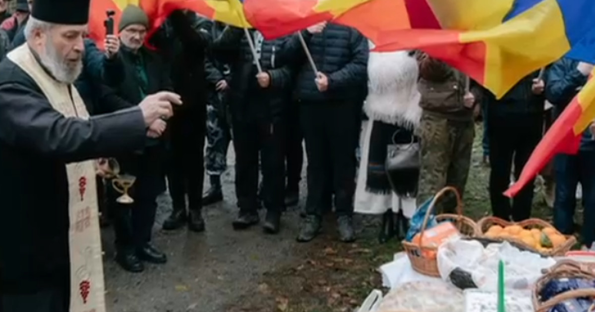 Opt persoane care au participat la comemorarea lui Corneliu Zelea Codreanu trimise in judecata Acuzatii