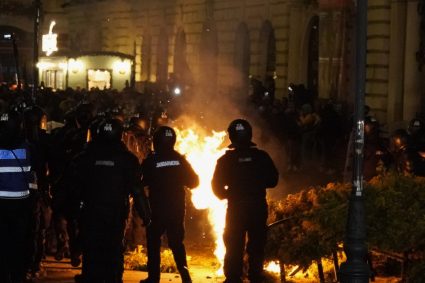 Perchezitii in Bucuresti si Ilfov dupa violentele din martie Trei suspecti audiati