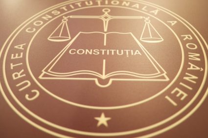 Cine este functionara ce a provocat decizia CCR