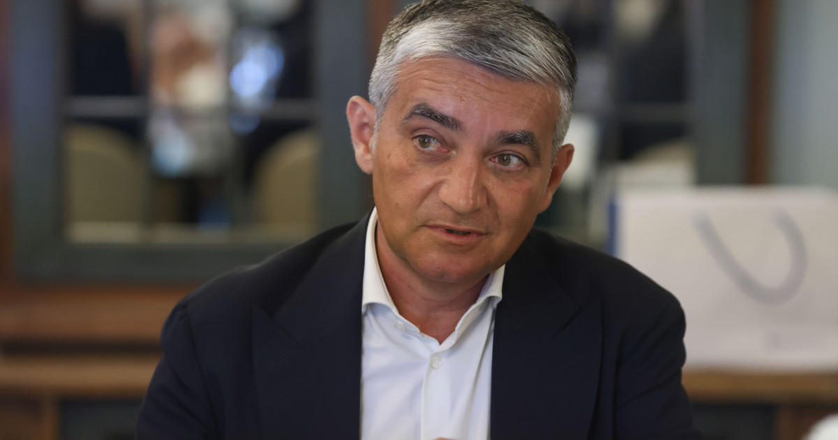 Perchezitii DNA la Primaria Sinaia Primarul Vlad Oprea ar fi incalcat controlul judiciar