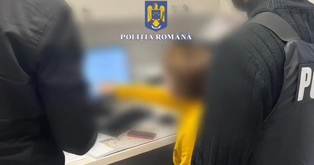 Garzile fictive 4 medici din Craiova retinuti