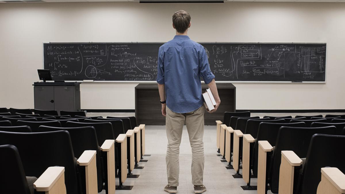 Facultatile care genereaza someri antropologi filosofi fizicieni