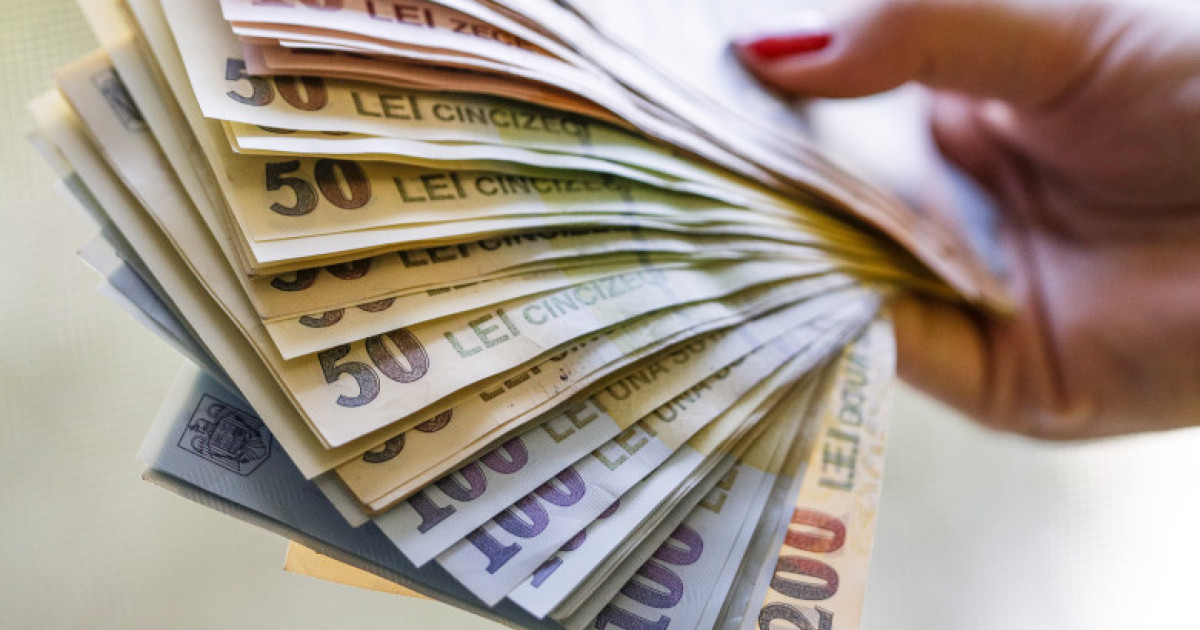 Fosta directoare Electrica Serv arestata pentru delapidare