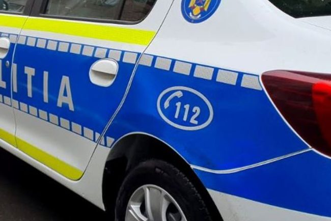 Ofiteri de politie suspectati de coruptie si santaj