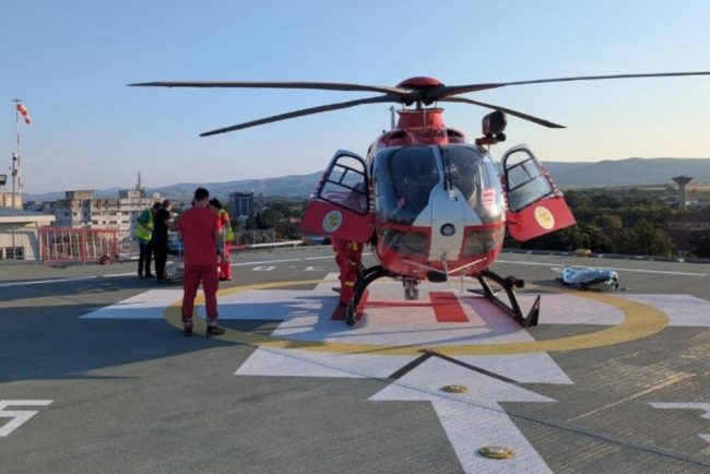 Fata de 14 ani ranita in explozie este stabila