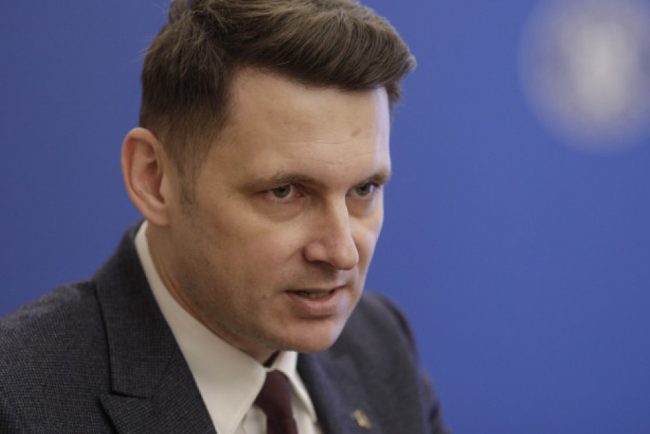 Presedintele Senatului Pensiile magistratilor se acorda dupa 35 40 de ani