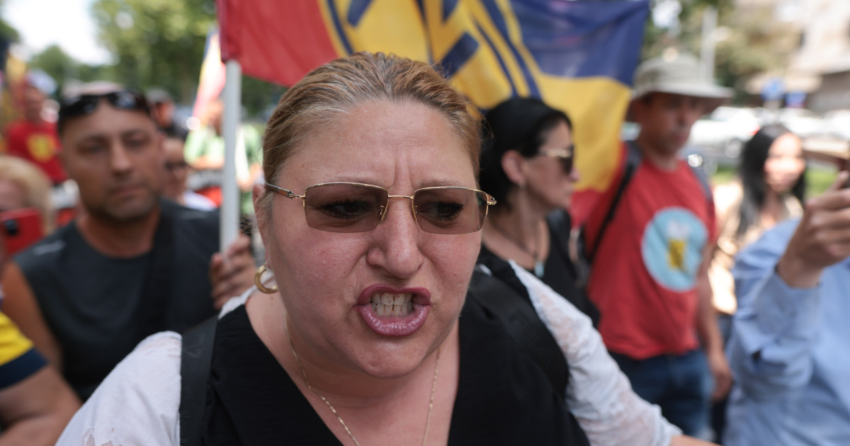 Diana Sosoaca citata de procurori pentru idei legionare