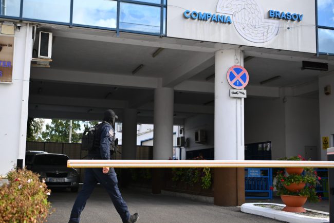 Directorul interimar SC Apa Brasov SA si reinerea lui Cocos