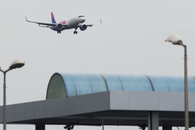 Dosar penal pentru drona deasupra Aeroportului Otopeni