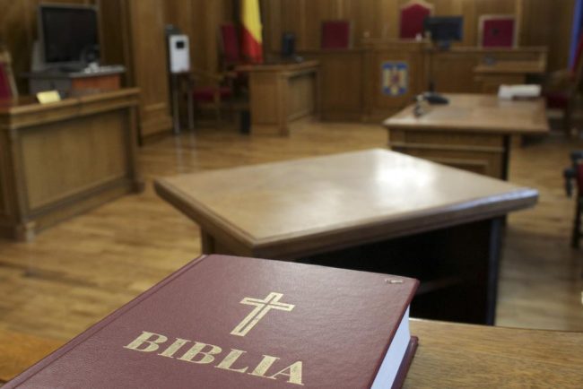 Inalta Curte contesta legea pensiilor magistratilor