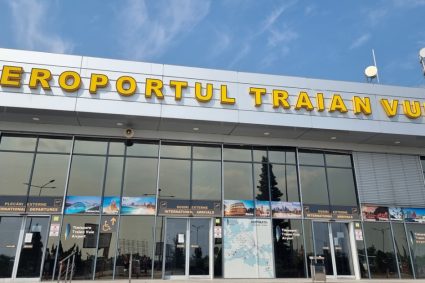 Un fost director al Aeroportului Timisoara trimis in judecata
