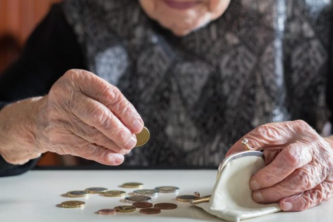 Ministrul Muncii anunta ajutoarele de 400 lei pensionarilor