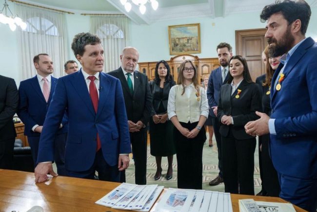 Nicursor Dan a intalnit echipa din Iasi pentru inima artificiala