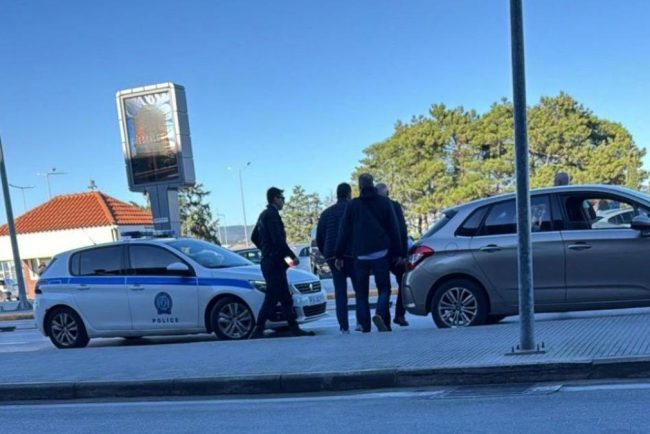 Sorin Oprescu a fost retinut la aeroportul din Salonick