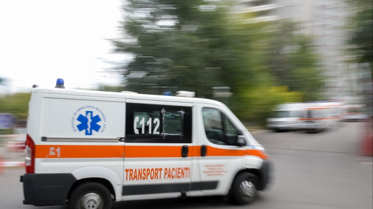 Un copil de 11 ani a murit familia otrvit cu ciuperci