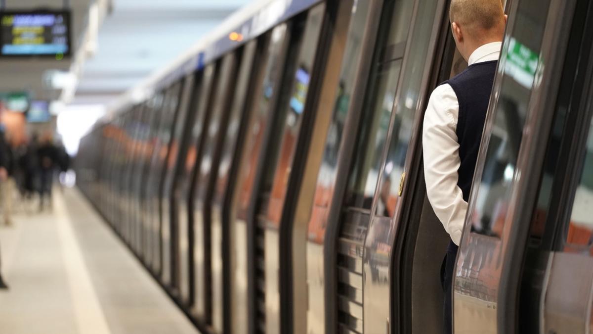 Extinderea magistralei de metrou M4 cu 14 statii