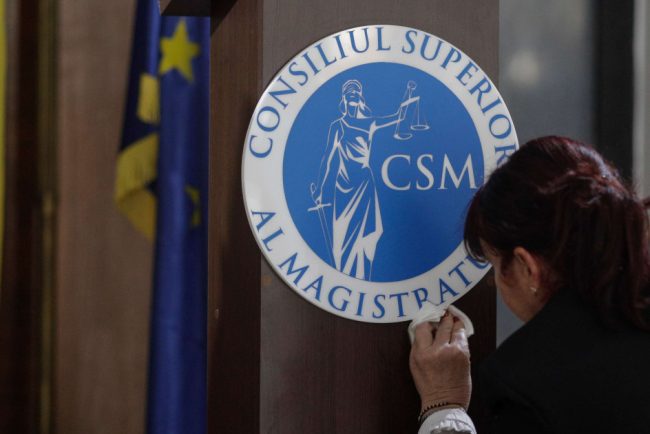 Proiectul pensiilor magistratilor trimis azi la CSM