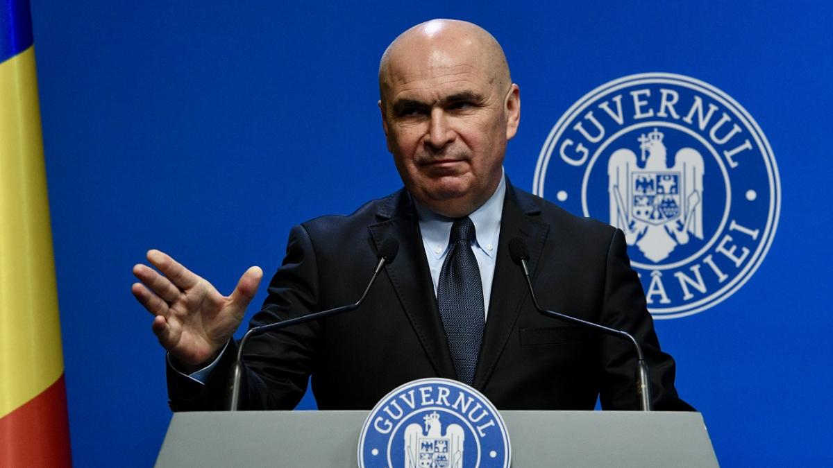 Salariile profesorilor nu vor fi reduse spune Bolojan