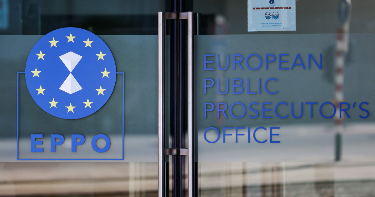 Trei persoane acuzate de frauda cu fonduri europene