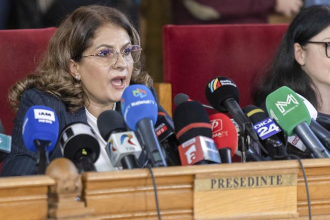 De ce au fost schimbati judecatorii in cazul Vanghelie Explicatiile presedintei Curtzii de Apel