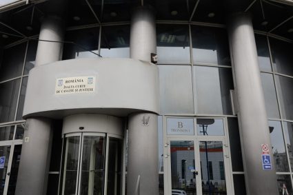 Inalta Curte decide daca sesizeaza CCR pentru pensii magistrati