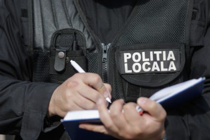 Politist din Arad judecat pentru abuz alt coleg tortura