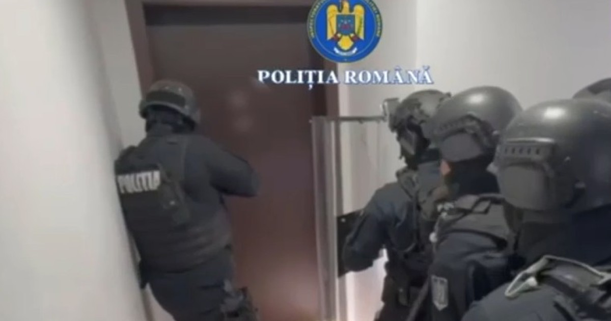 Barbatul care si a sechestrat fosta iubita intr un apartament din Bucuresti a fost arestat