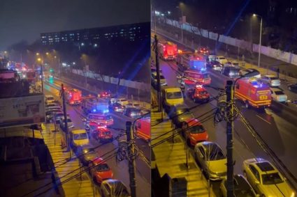 O masina incarcata cu zeci de butelii s a rasturnat in fata Spitalului Fundeni In zona se simte un miros de gaz