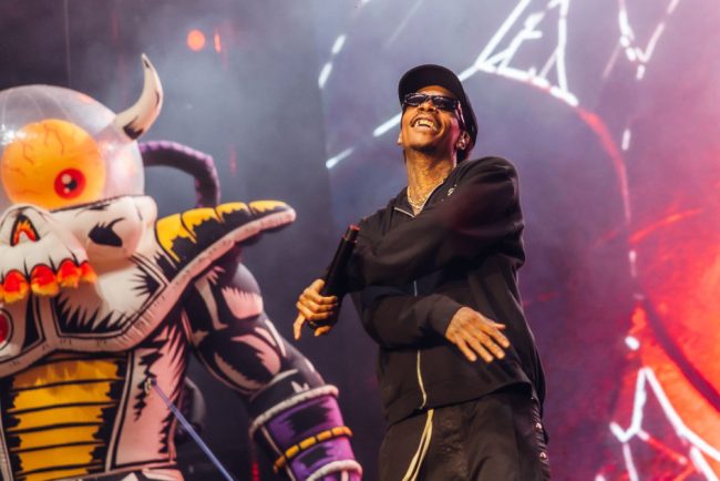 Wiz Khalifa ataca sentinta de 9 luni de inchisoare primita pentru ca a fumat marijuana pe scena la Costinesti