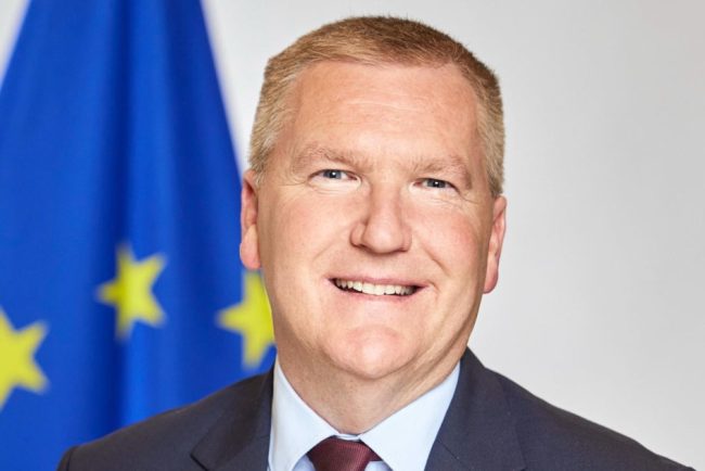Comisarul european Michael McGrath in vizita la Bucuresti Astazi discutii cu Bolojan Toiu si Marinescu despre respectarea statului de drept