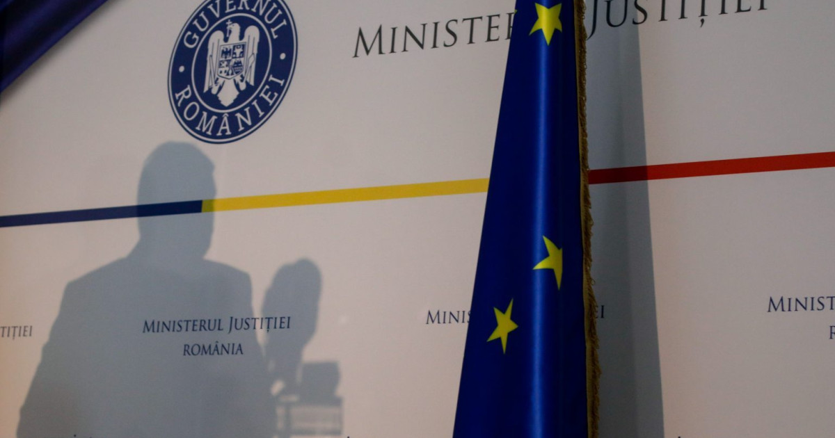 Ministerul Justitiei a publicat listele procurorilor care indeplinesc conditiile pentru conducerea Parchetului General DNA si DIICOT