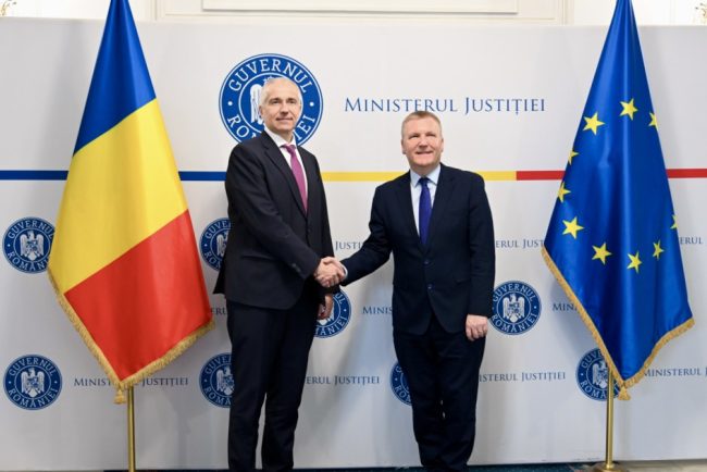 Ministrul Justitiei a purtat discutii cu comisarul european pentru Justitie privind lupta impotriva coruptiei si statului de drept