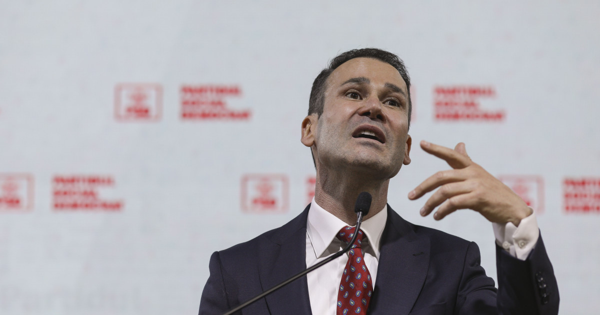 Surse Robert Negoita investigat de DNA intr un caz de coruptie Procurorii efectueaza perchezitii la Primaria Sectorului 3