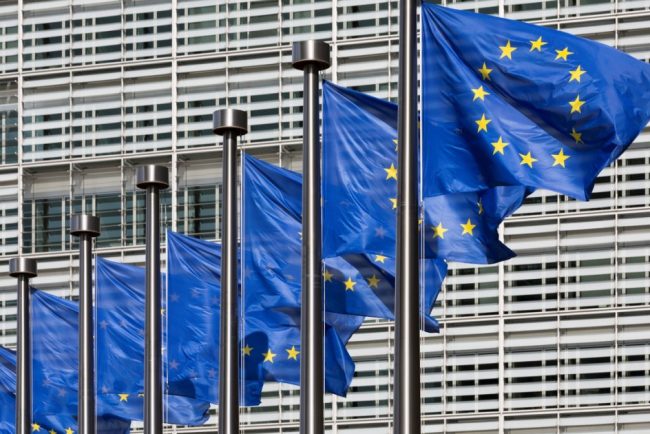 reactia comisiei europene dupa ce curtea constitutionala a intarziat din nou decizia referitoare la pensiile magistratilor