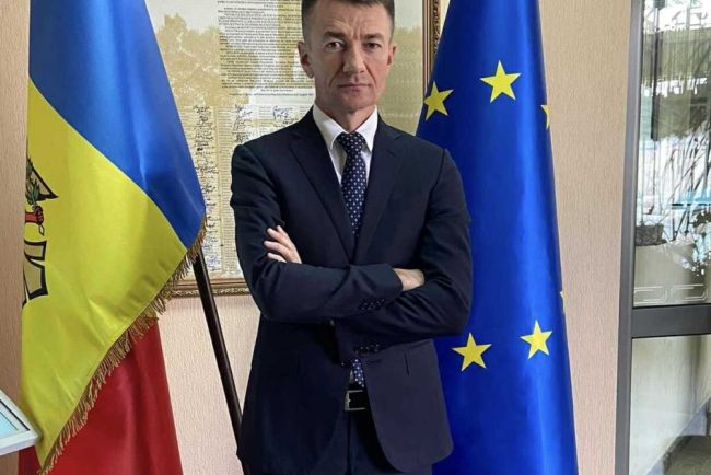 Alexandru Balan fostul numar doi din serviciul de informatii al Republicii Moldova trimis in judecata de DIICOT