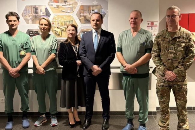 Centrele pentru pacienti cu arsuri grave din Timisoara si Targu Mures aproape de finalizare Rogobete Personalul va fi