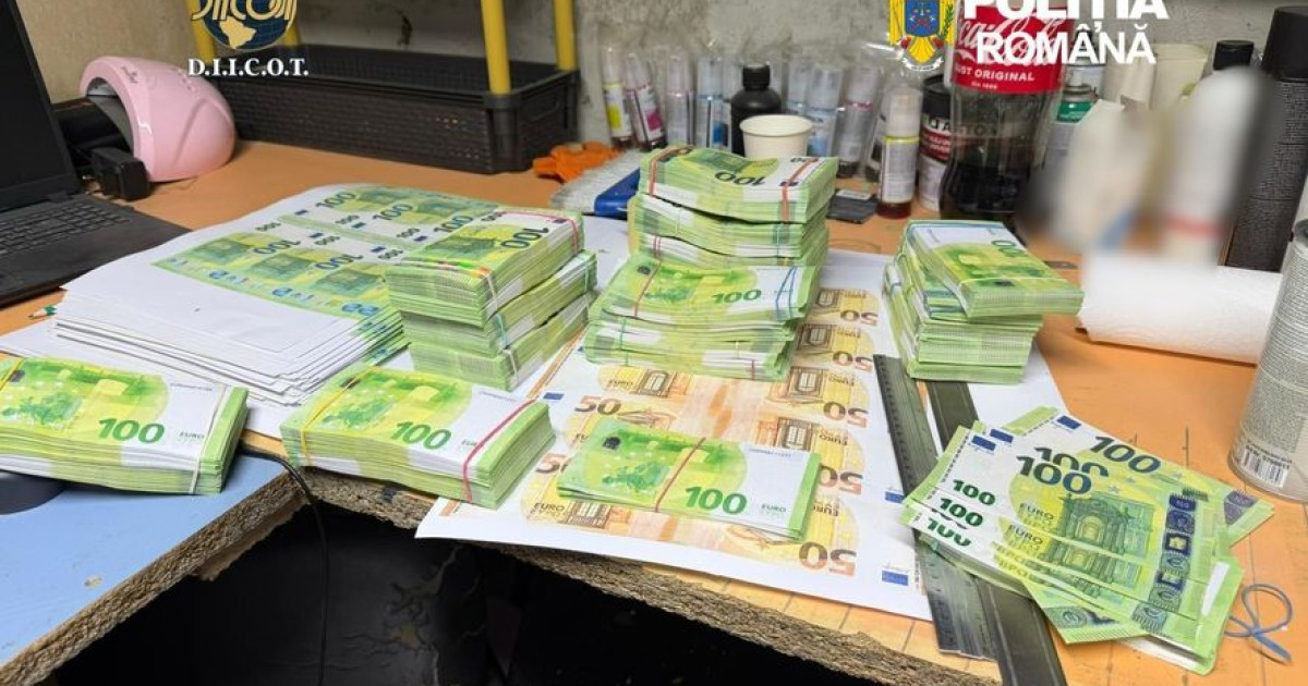 Fabric de bani contrafcui n Suceava trei romni i un italian au tiprit 2 milioane de euro bancnotele au