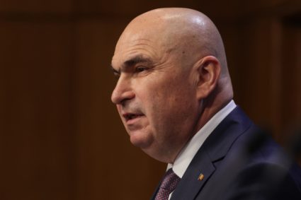 Bolojan Romania va solictia ajutorul CE in discutiile cu Pfizer Ministrii Sanatatii si Finantelor se deplaseaza