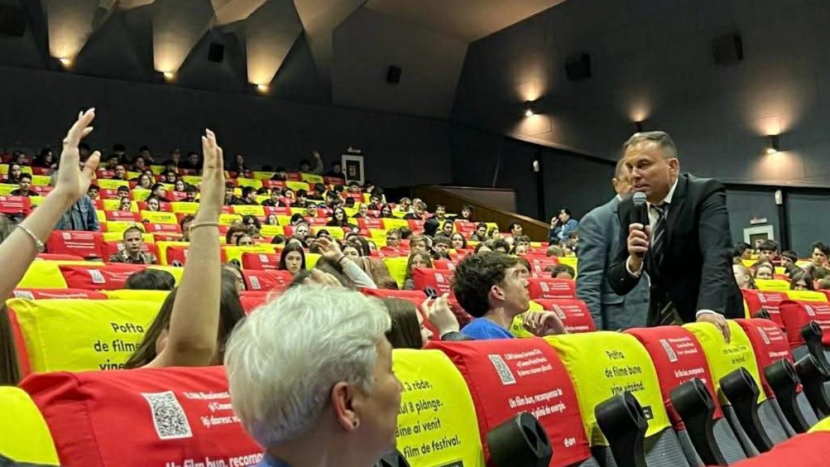 Campania Contient nu dependent transforma Clujul ntr un centru de siguranta mpotriva