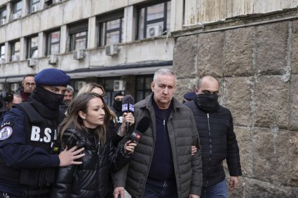 Care era rolul sefului ARR Cristian Anton in gruparea care frauda examenele pentru atestate