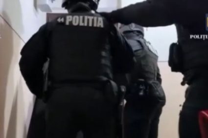 Haine, detergenți sau licențe software. Procurorii din întreaga țară au efectuat percheziții la persoanele care vând…